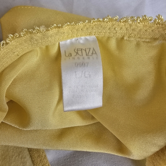 Discontinued LaSenza Hi Cut Bikini Panty - Picture 3 of 3
